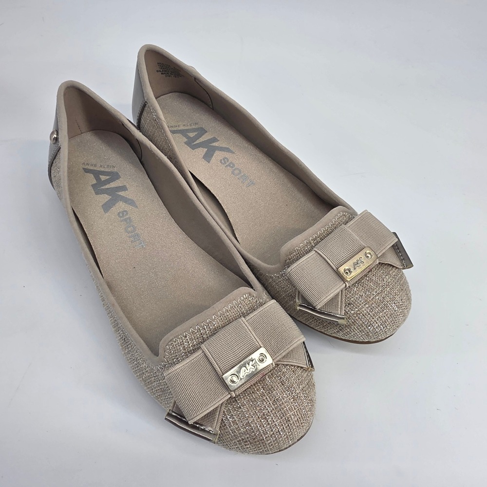 Anne Klein Beige Bow Accent Flats